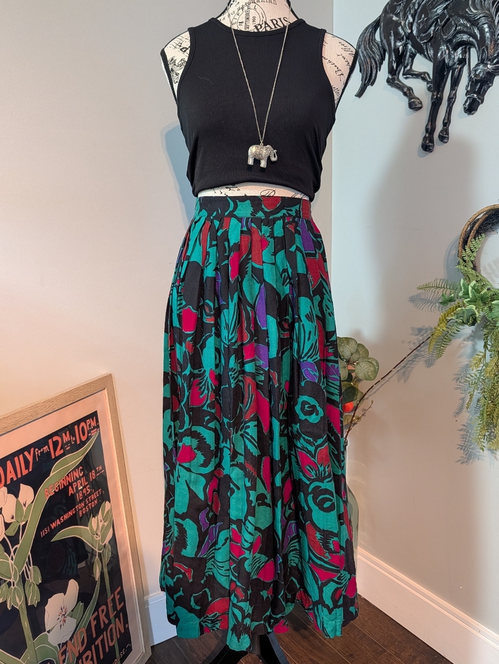 Vintage Wool Black Maxi Skirt Floral Print Size Small